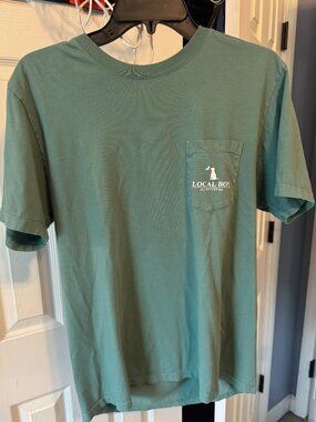 Local Boy Outfitters Green Graphic Pocket T Shirt Mens Medium